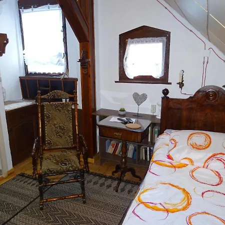 Gasthof Ddr- Eig Bad Dir Im Zim, 3 Og, Treppensteigen, Küchen Ecke Auf Dem Flur, Fruestueck Selber Machen, Parkpl, Wifi, Blankenb